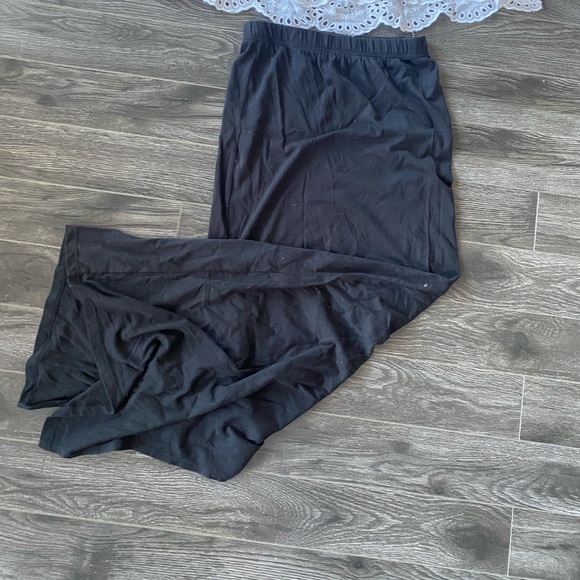 Zara eyelet top and skirt! - Picture 2 of 3